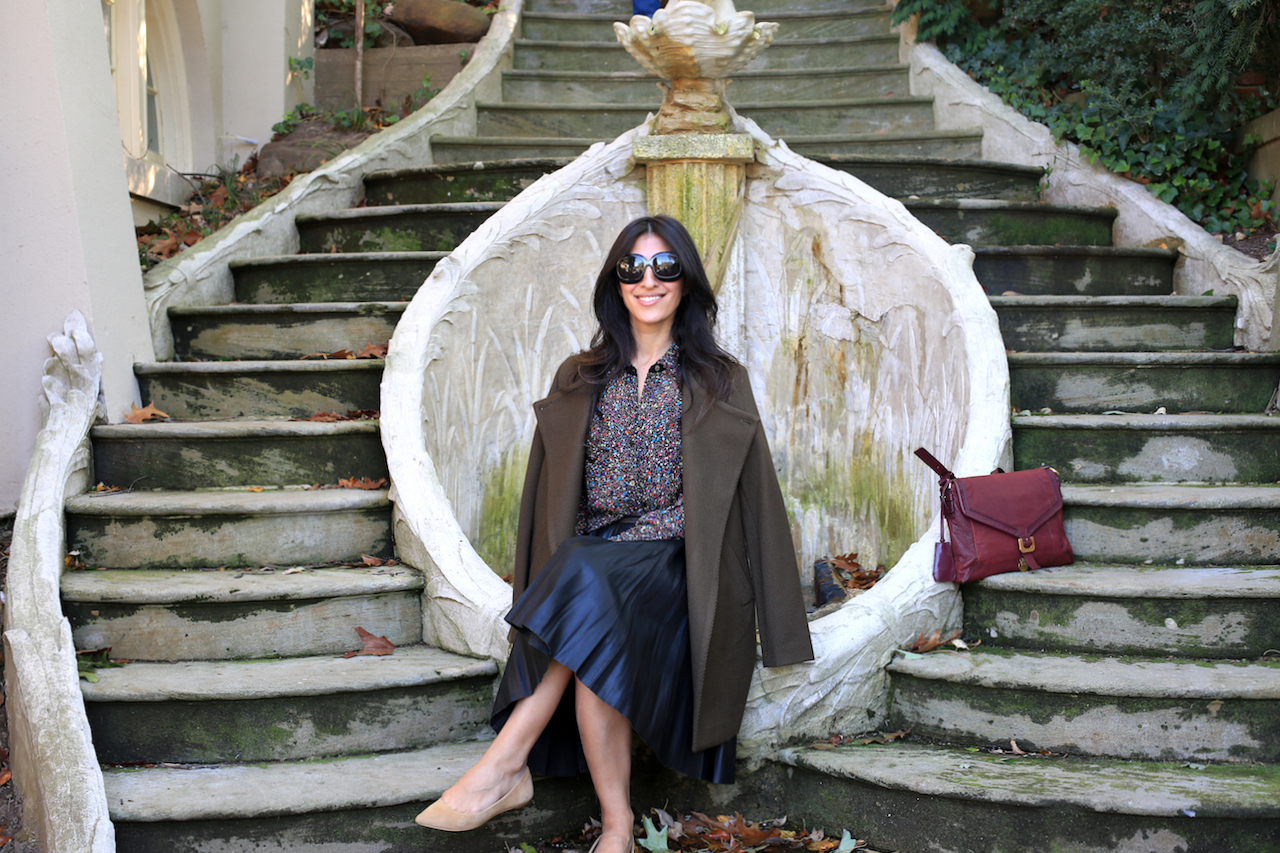 dumbarton-oaks-white-stairs-fountain-theory-jacket-2